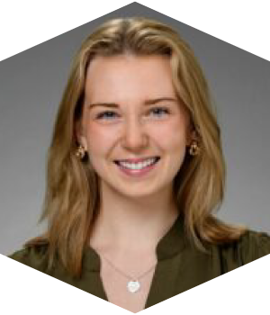 Stephanie Hejna headshot